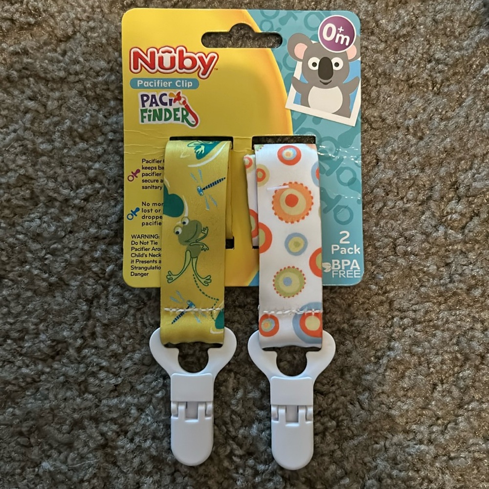 New Nuby Paci Finder 2 pack